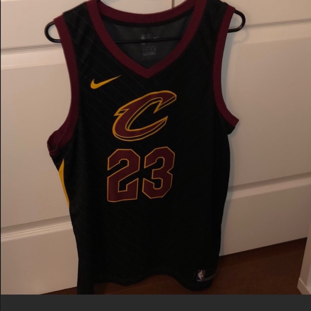 Cleveland Cavs LeBron Jersey